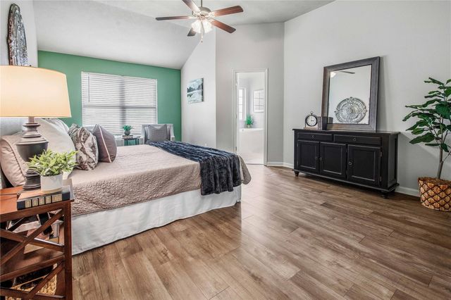1058 Venice DR, Bryan, TX 77808