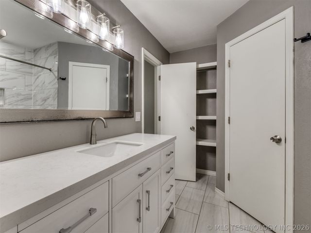 1210 E 139th Street, Glenpool, OK 74033