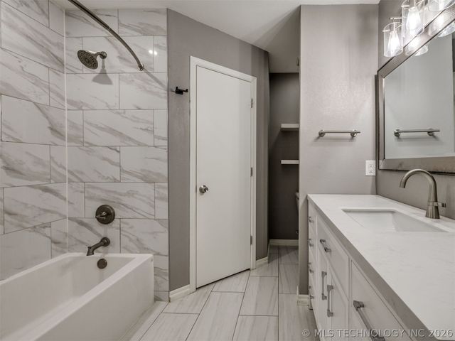 1210 E 139th Street, Glenpool, OK 74033
