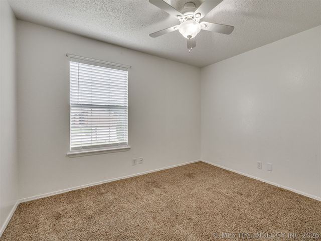 1210 E 139th Street, Glenpool, OK 74033