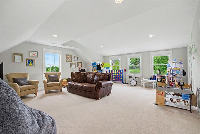 87 Carnoustie Lane, Springboro, OH 45066