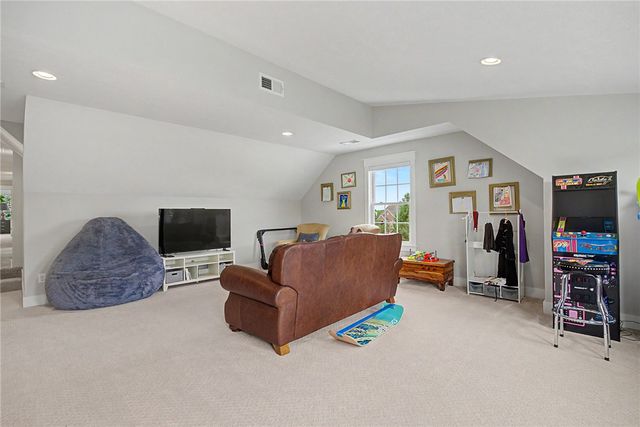 87 Carnoustie Lane, Springboro, OH 45066