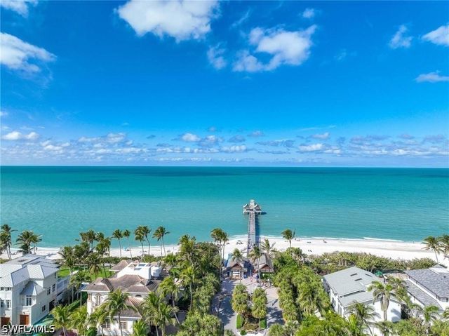 1222 Gordon DR 15, Naples, FL 34102