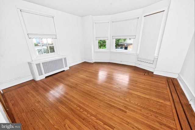 1110 WAKELING ST, Philadelphia, PA 19124