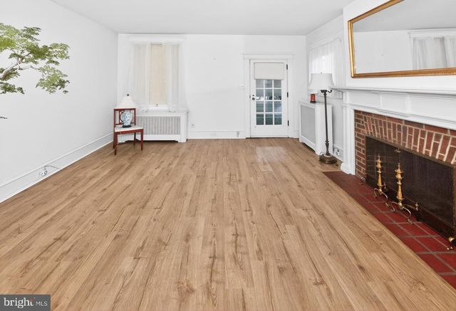 1110 WAKELING ST, Philadelphia, PA 19124