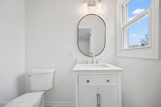 8 Arbor Way, Ocean Twp, NJ 07712