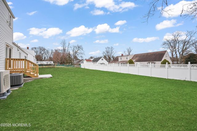 8 Arbor Way, Ocean Twp, NJ 07712