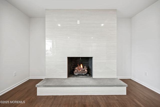 8 Arbor Way, Ocean Twp, NJ 07712