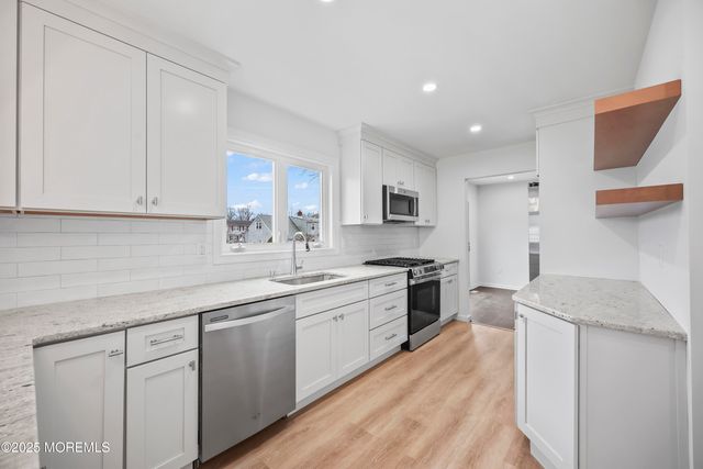 8 Arbor Way, Ocean Twp, NJ 07712