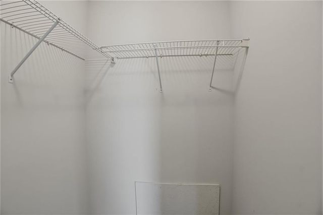 40 Lake Court, Stockbridge, GA 30281