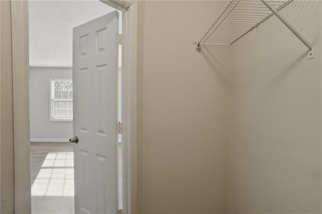 40 Lake Court, Stockbridge, GA 30281