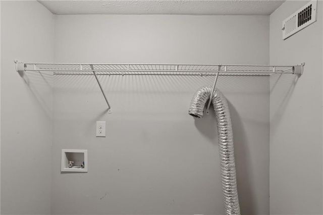 40 Lake Court, Stockbridge, GA 30281