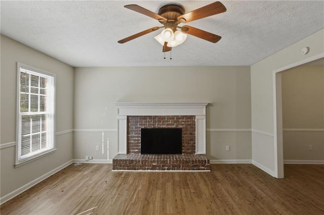 40 Lake Court, Stockbridge, GA 30281