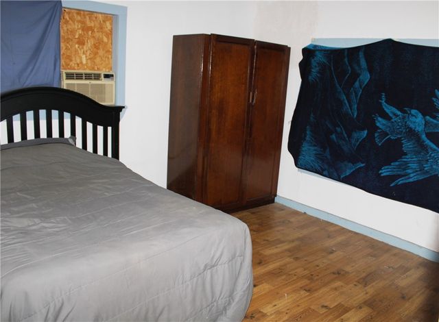 1208 E Kenedy Ave, Kingsville, TX 78363