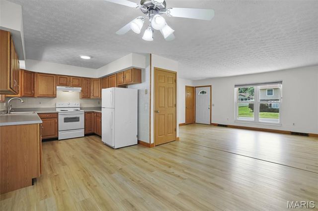839 Slippery Rock Drive, Edwardsville, IL 62025