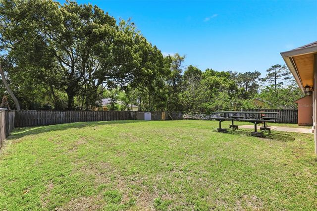 125 W 5TH STREET, Chuluota, FL 32766