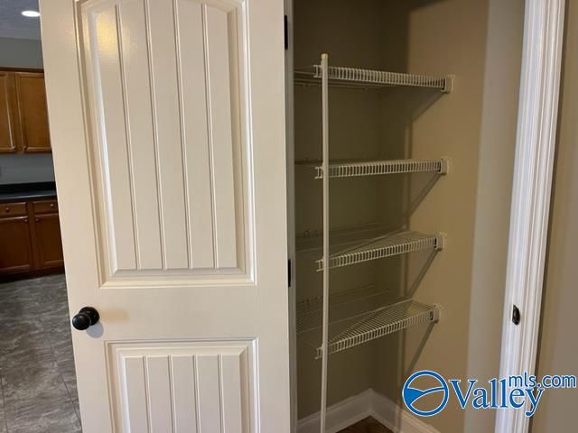 21938 Williamsburg Drive, Athens, AL 35613