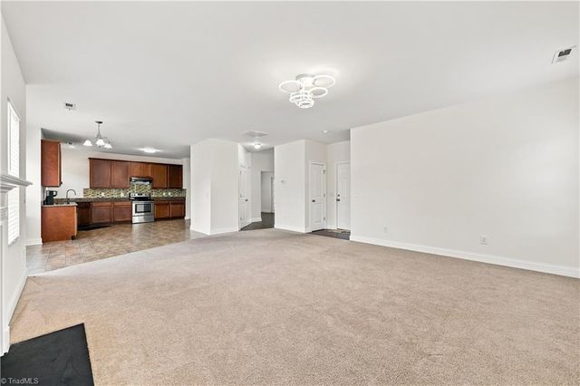 3890 Filton Drive, Greensboro, NC 27406