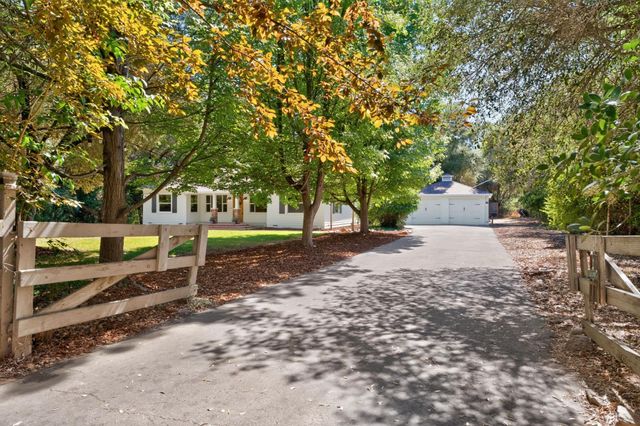 4335 Walnut Ave, Carmichael, CA 95608