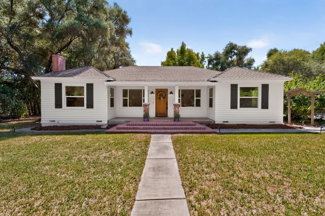 4335 Walnut Ave, Carmichael, CA 95608