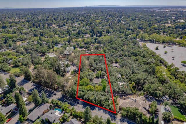 4335 Walnut Ave, Carmichael, CA 95608