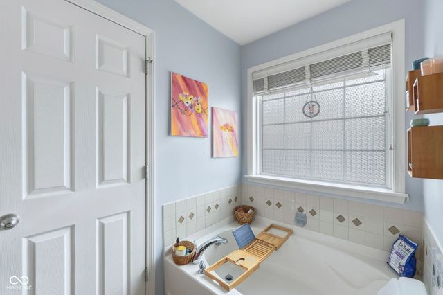 18904 Course View Road, Noblesville, IN 46060