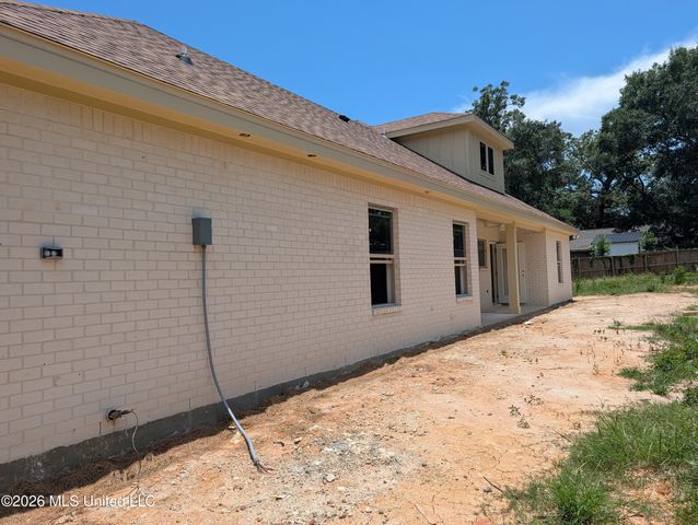 6632 Alii Place, Diamondhead, MS 39525