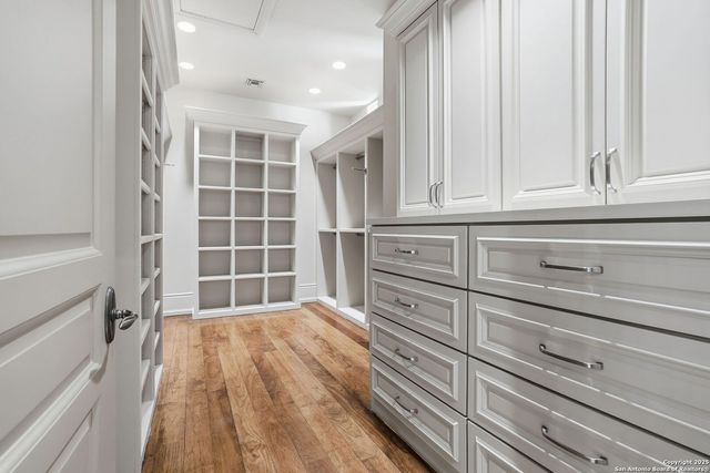 136 S Tower Drive, San Antonio, TX 78232