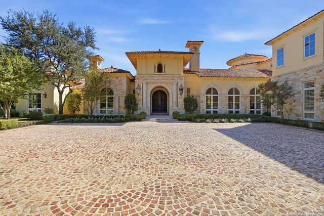 136 S Tower Drive, San Antonio, TX 78232