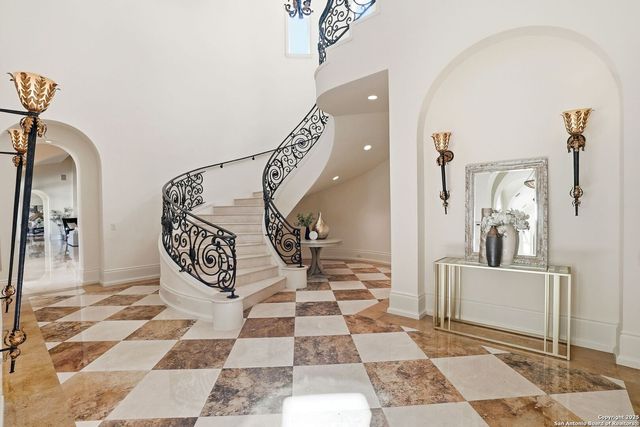 136 S Tower Drive, San Antonio, TX 78232