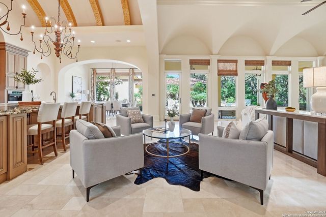 136 S Tower Drive, San Antonio, TX 78232