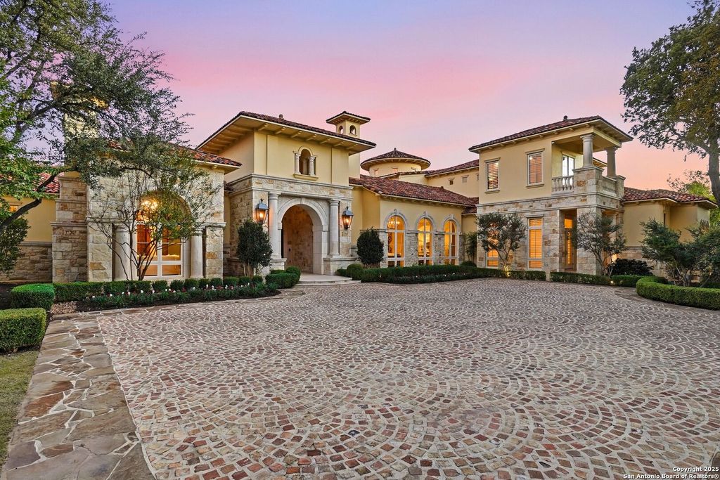 136 S Tower Drive, San Antonio, TX 78232