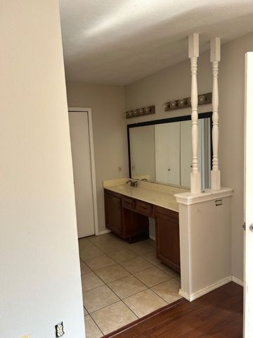 434 Pogue Street, Cedar Hill, TX 75104