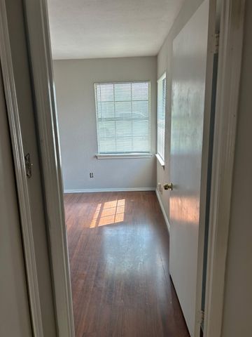 434 Pogue Street, Cedar Hill, TX 75104