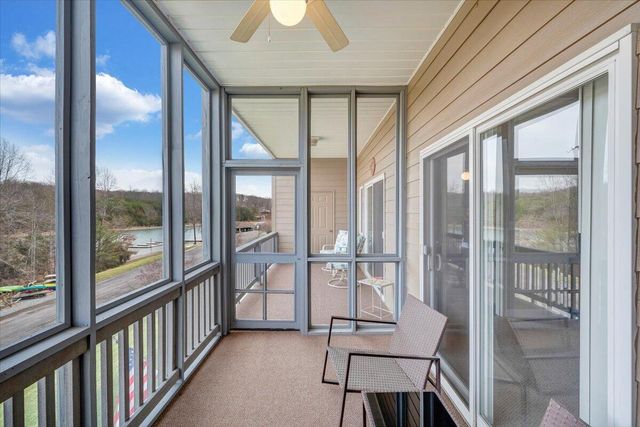 1209 Mariners Way Apt 66, Huddleston, VA 24104