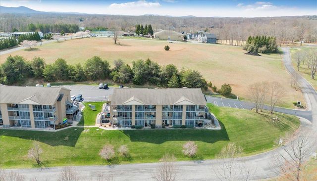 1209 Mariners Way Apt 66, Huddleston, VA 24104