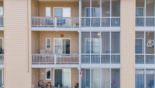 1209 Mariners Way Apt 66, Huddleston, VA 24104