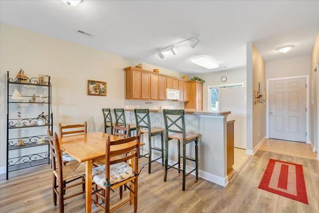 1209 Mariners Way Apt 66, Huddleston, VA 24104