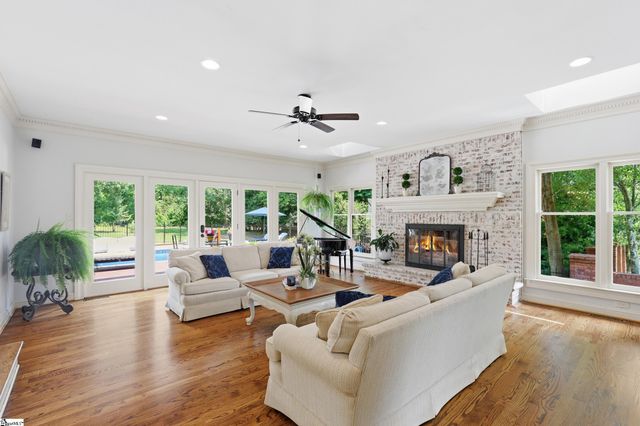 110 River Forest Lane, Greenville, SC 29615