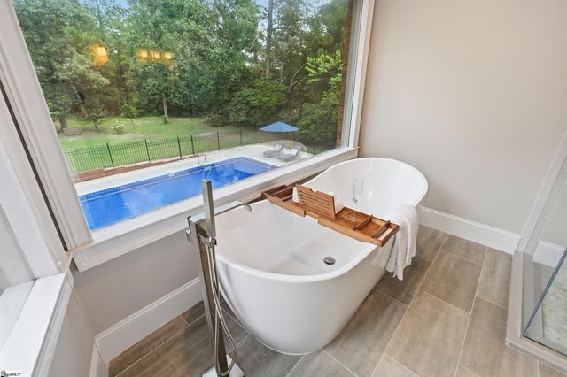 110 River Forest Lane, Greenville, SC 29615