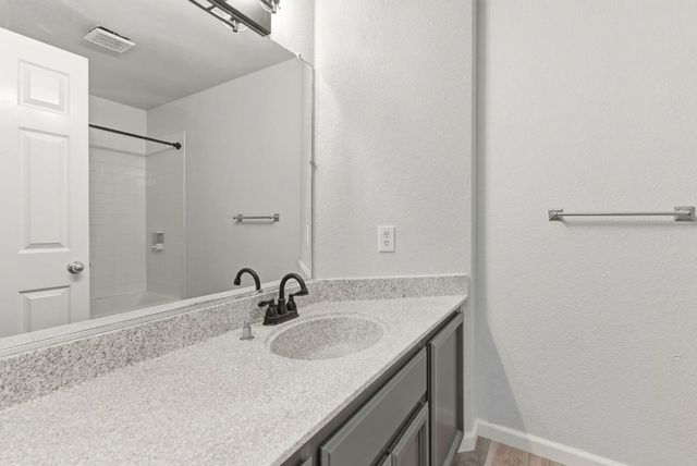 8465 Day Lillies Ln, Citrus Heights, CA 95610