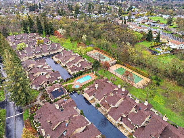 8465 Day Lillies Ln, Citrus Heights, CA 95610