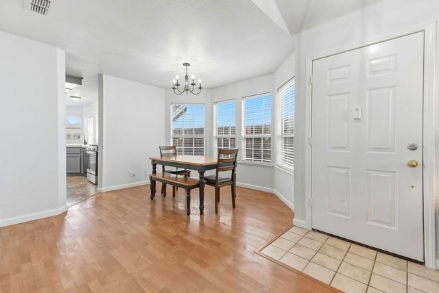 8465 Day Lillies Ln, Citrus Heights, CA 95610