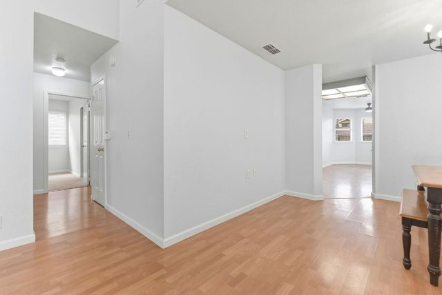 8465 Day Lillies Ln, Citrus Heights, CA 95610