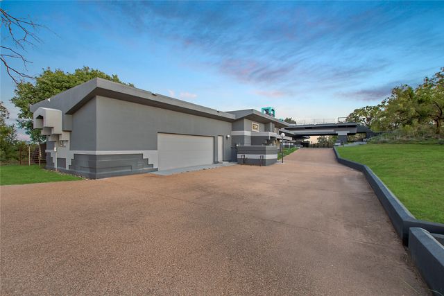 409 Indian Creek Drive, Comanche, TX 76442
