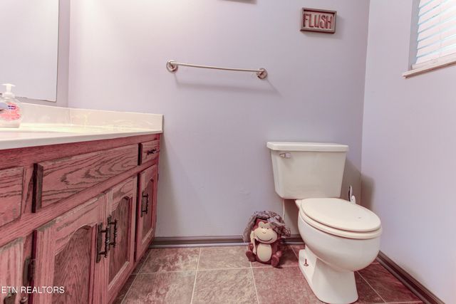 2230 Chesterfield Drive, Maryville, TN 37803