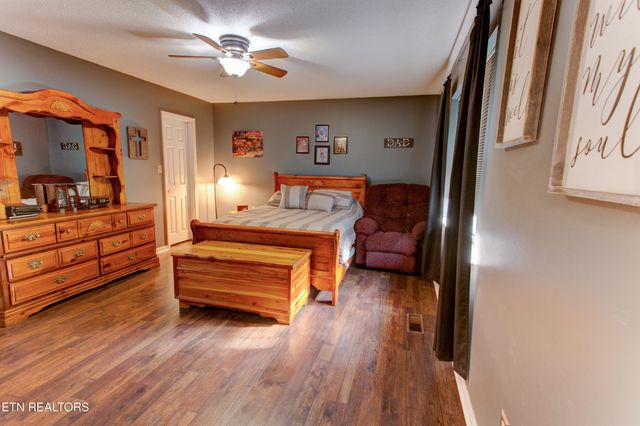 2230 Chesterfield Drive, Maryville, TN 37803