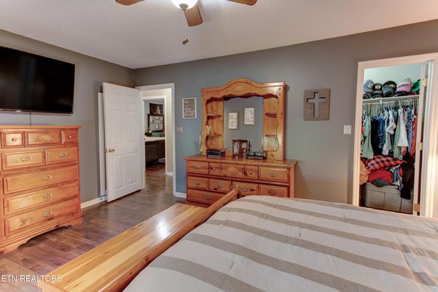 2230 Chesterfield Drive, Maryville, TN 37803