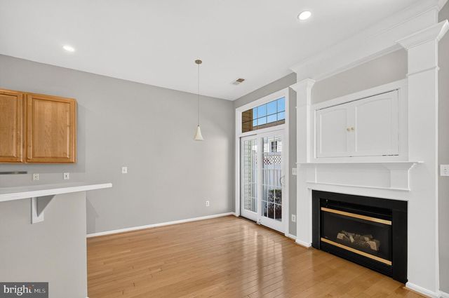 26025 MURREY DR, Chantilly, VA 20152