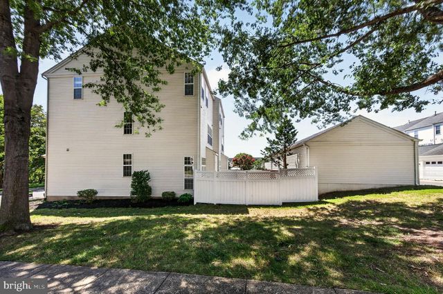 26025 MURREY DR, Chantilly, VA 20152